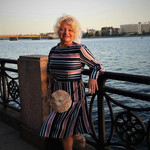 Юлия, 51