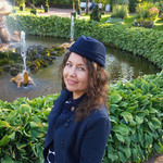 Elena, 48