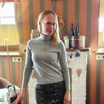Darina, 44