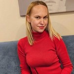 Darina, 44