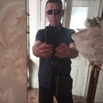 Oleg , 43